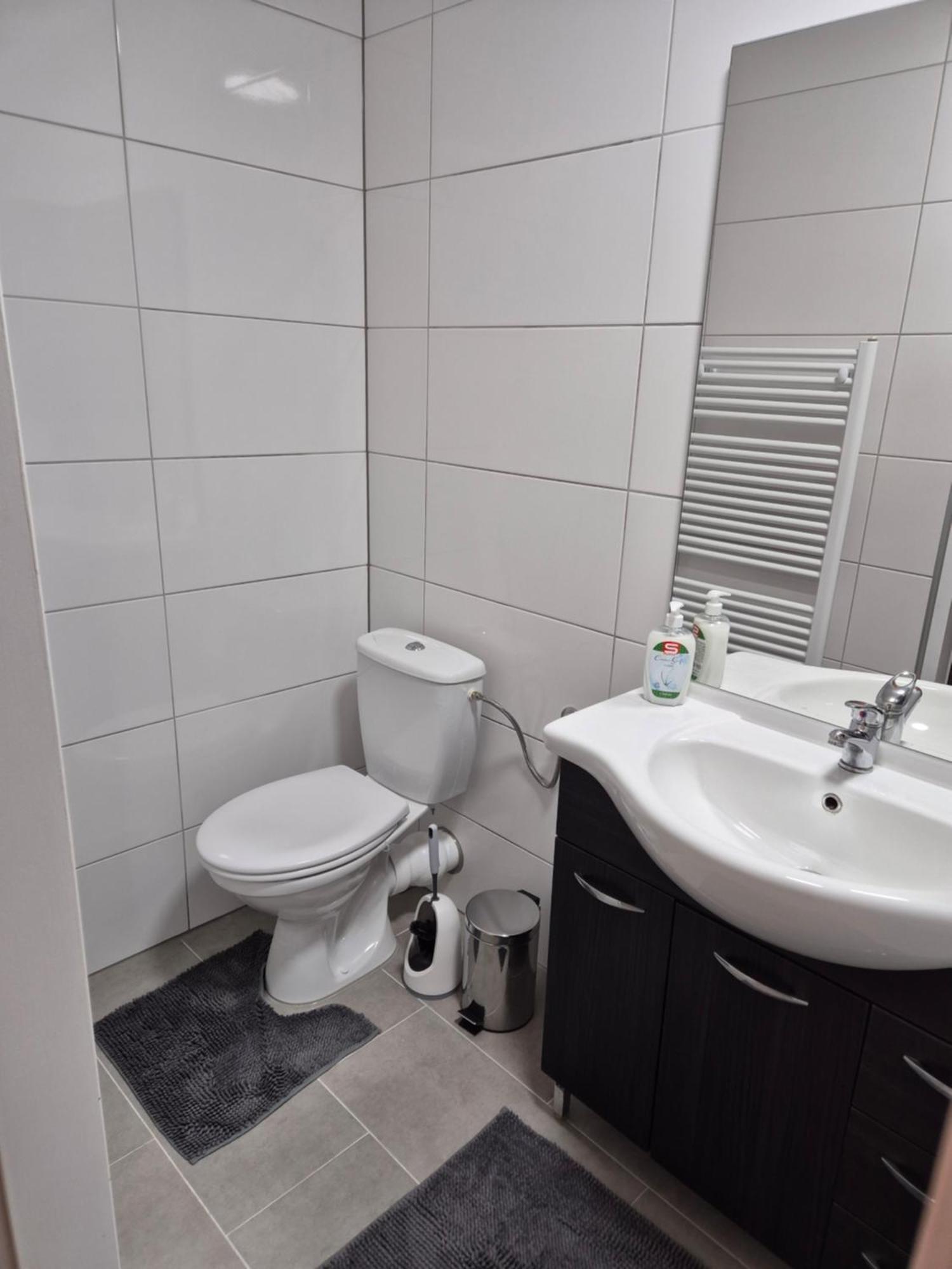 Apartmán Leo-Hof Hirschwang Pokoj fotografie